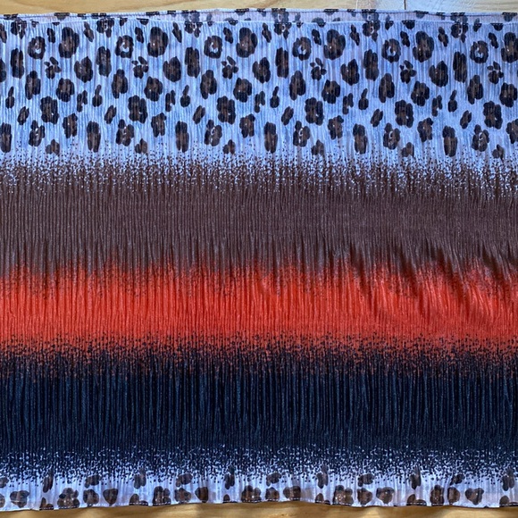 Brown and Orange Leopard Infinity Scarf Joan Rivers - Picture 3 of 8